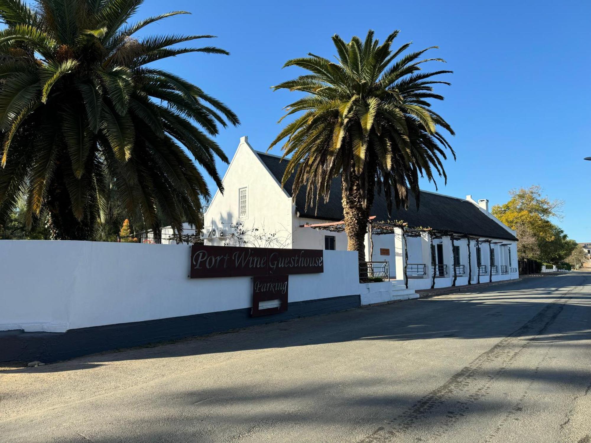 Port Wine Guesthouse Calitzdorp Exterior photo